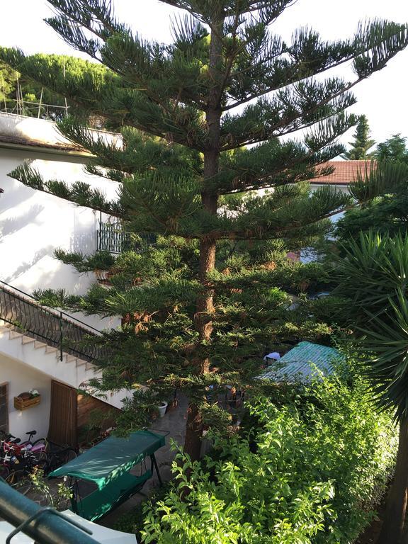 Mondello Room ภายนอก รูปภาพ