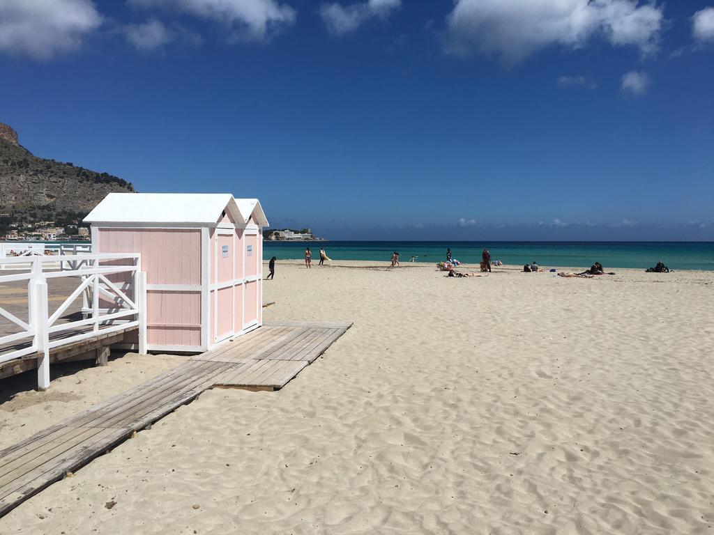 Mondello Room ภายนอก รูปภาพ