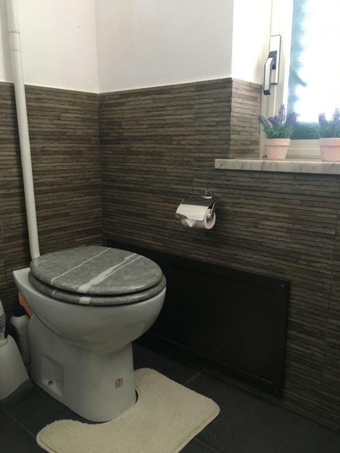 Mondello Room ภายนอก รูปภาพ